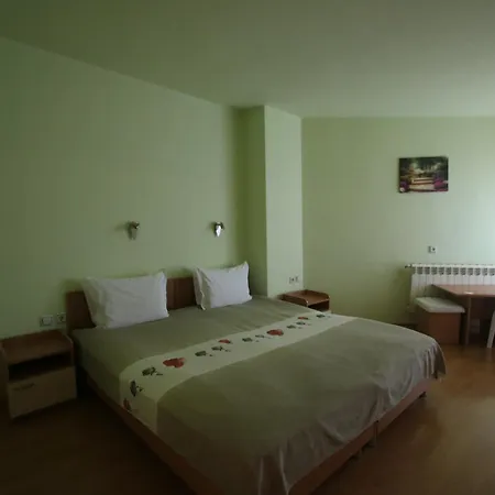 Kiwi Гостевой дом *